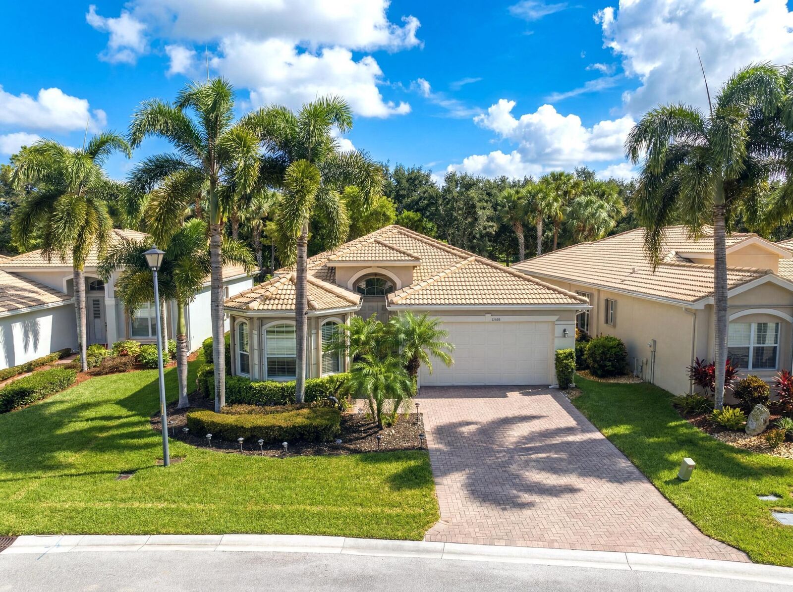 Property Photo:  10588 Stone Garden Drive  FL 33473 