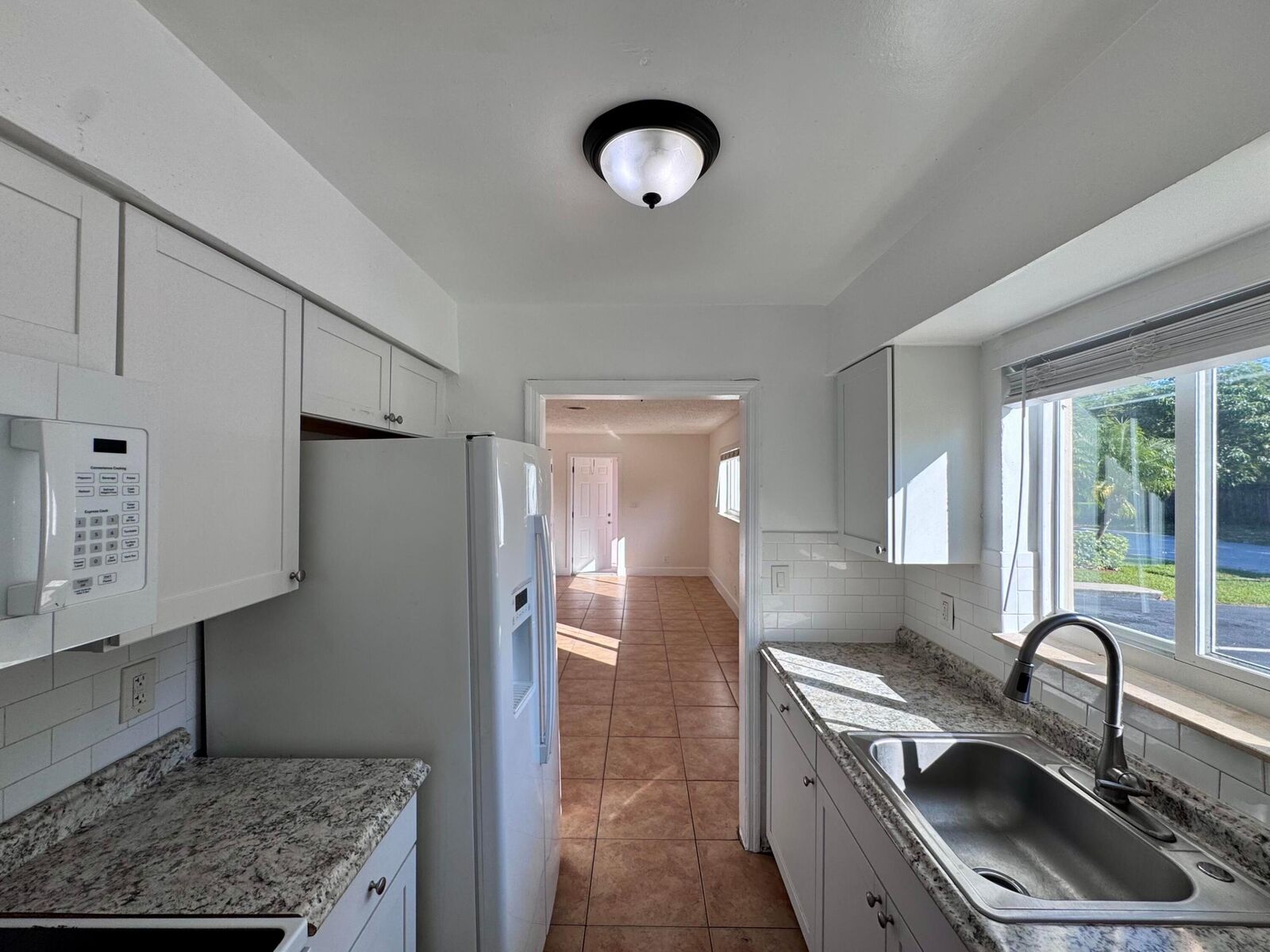 Property Photo:  3101 NE 7th Avenue B  FL 33064 