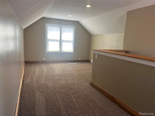 Property Photo:  1410 Mayflower Avenue  MI 48146 