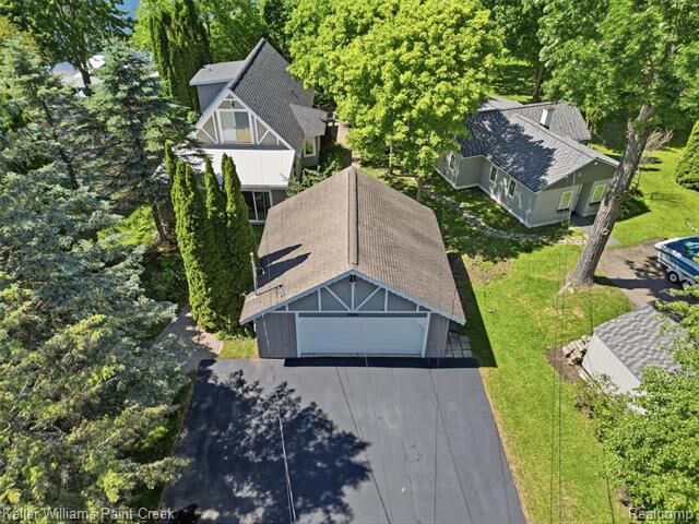 Property Photo: 10435 Spring Street MI 48430