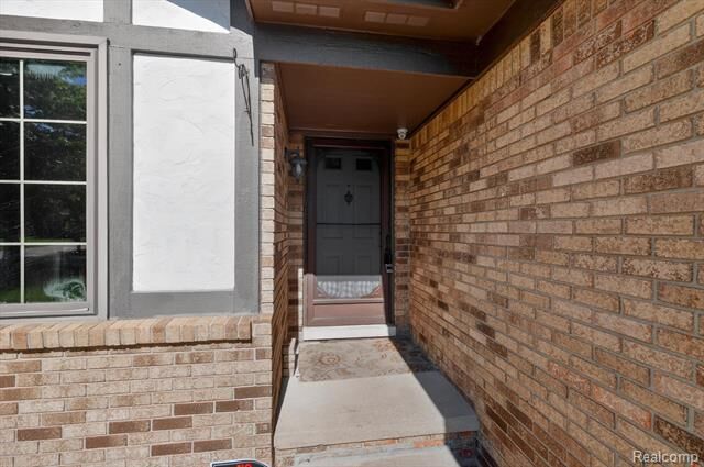 Property Photo: 43325 Nebel Trail MI 48038