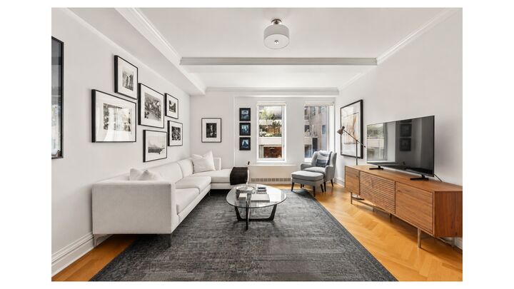 Property Photo: 502 Park Avenue 14F NY 10022