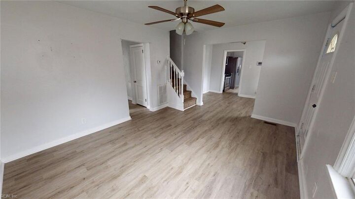 Property Photo:  645 Surry St  VA 23707 