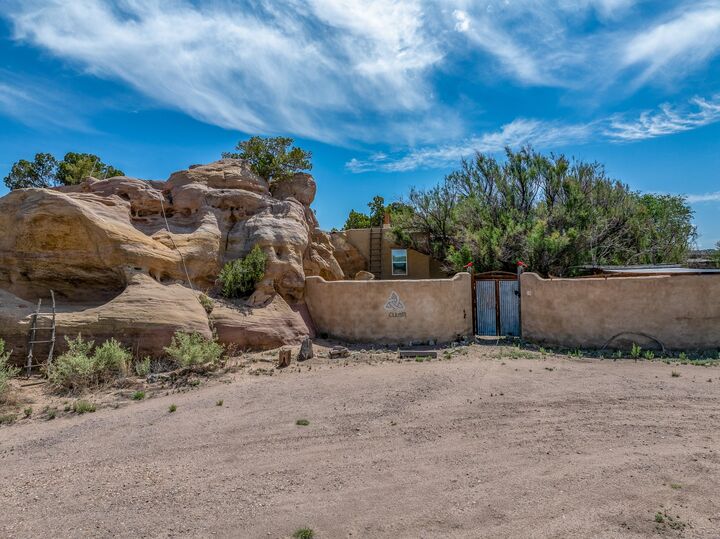 Property Photo: 28 Rainbows End NM 87010