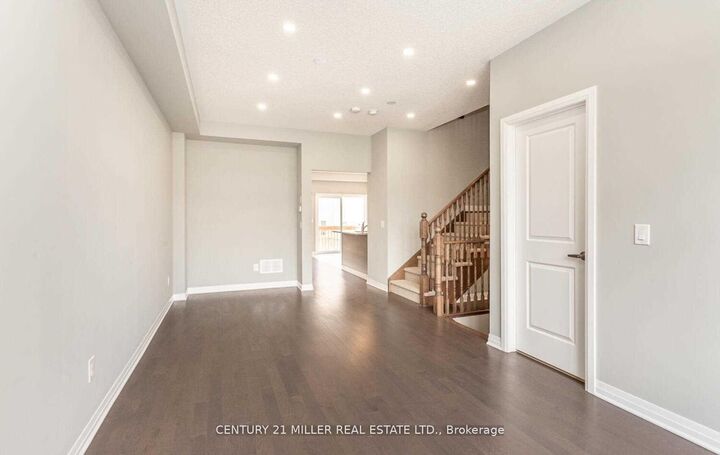 Property Photo:  4074 Canby Street  ON L3J 0R6 