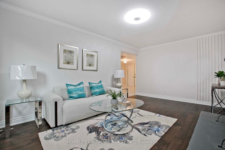 Property Photo: 134 Cooperage Crescent ON L4C 9L7