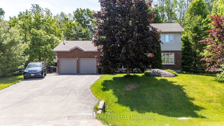 Property Photo: 9 Boyd Crescent ON L0K 1N0