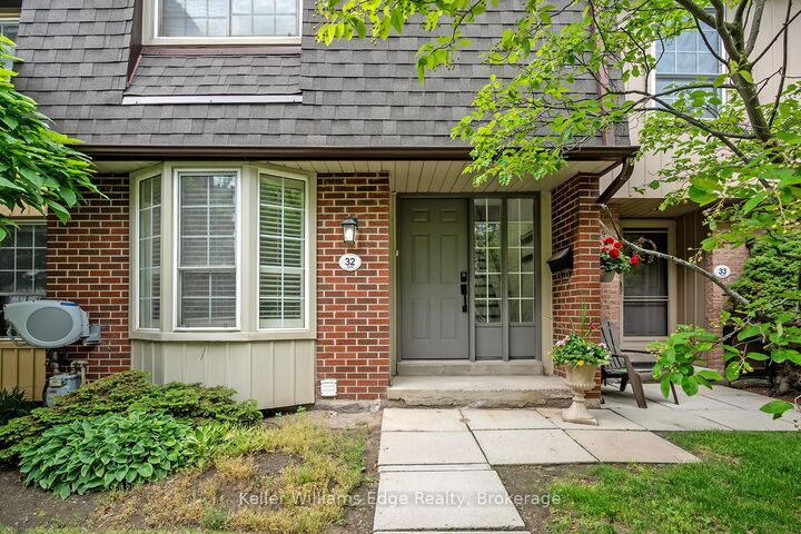 Property Photo:  3049 Glencrest Road 32  ON L7N 3K1 
