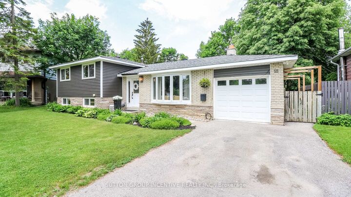 Property Photo: 18 Jill's Court ON L4M 4L7