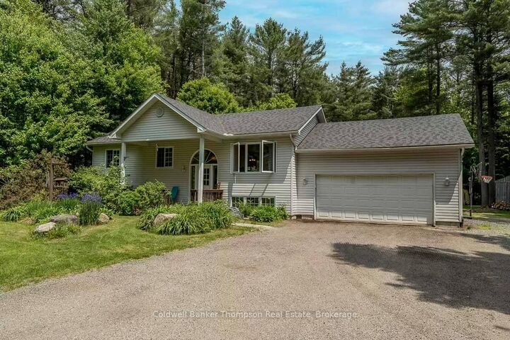 Property Photo: 109 South Waseosa Lake Road ON P1H 2N5