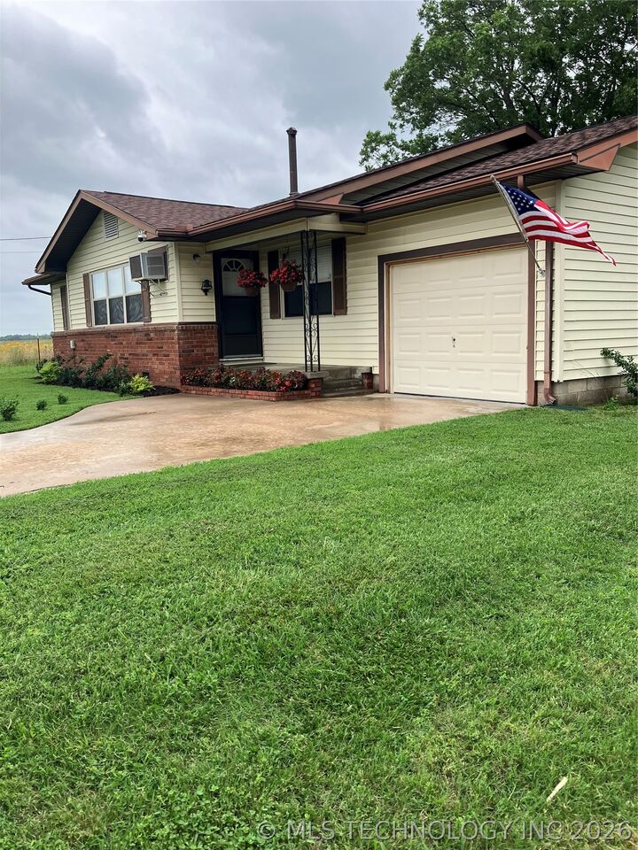 Property Photo:  12413 S 114th W  OK 74450 