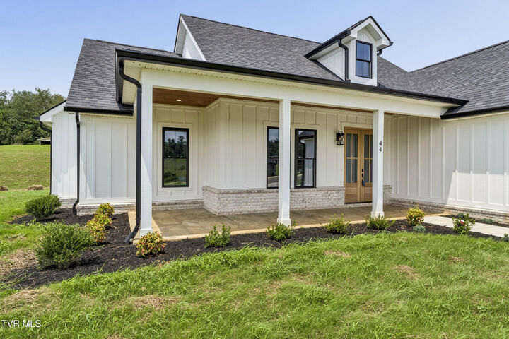 Property Photo:  44 Steepleview Court  TN 37659 