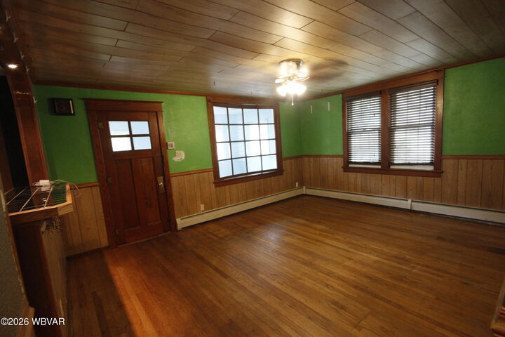 Property Photo:  1473 Trevorton Road  PA 17866 