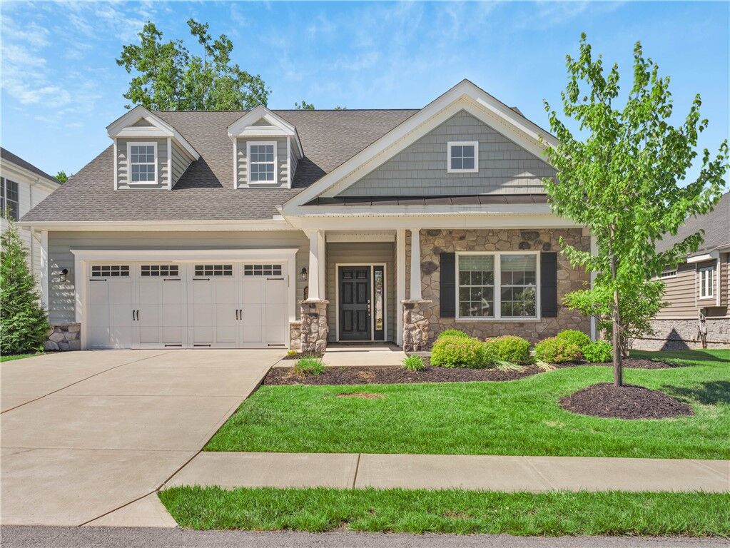 Property Photo: 6018 Liberty Boulevard PA 15044