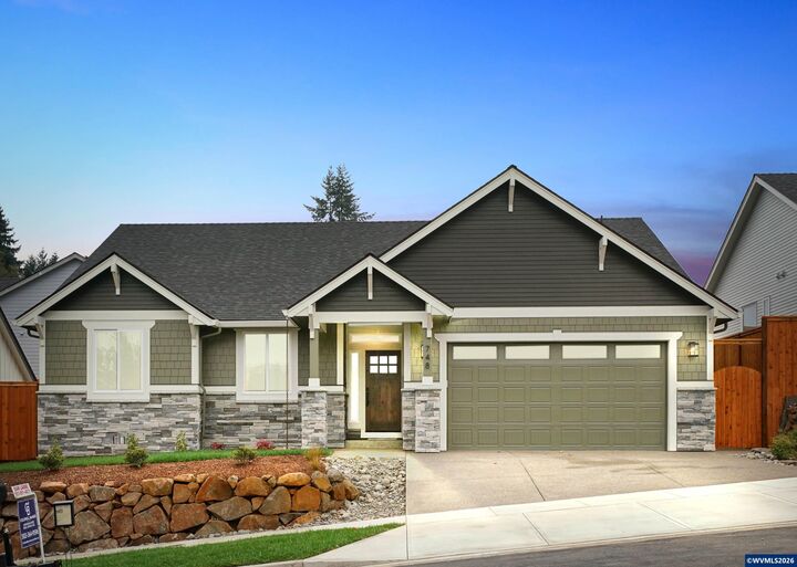 Property Photo:  747 Emily Grace Ln SE  OR 97306 