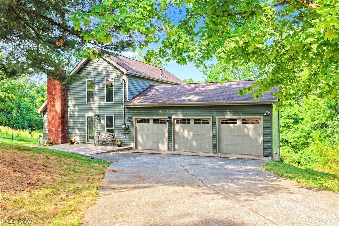 Property Photo: 168 Woodland Acres Road OH 45750