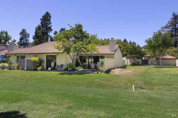 Property Photo: 31 Fairways Drive CA 94558