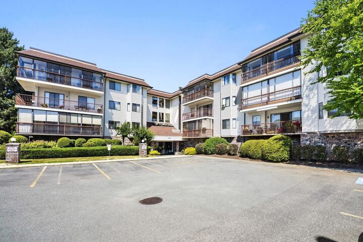 Property Photo:  2414 Church Street 306  BC V2T 3J7 