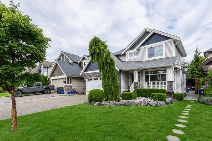 Property Photo: 20371 98A Avenue BC V1M 0A6