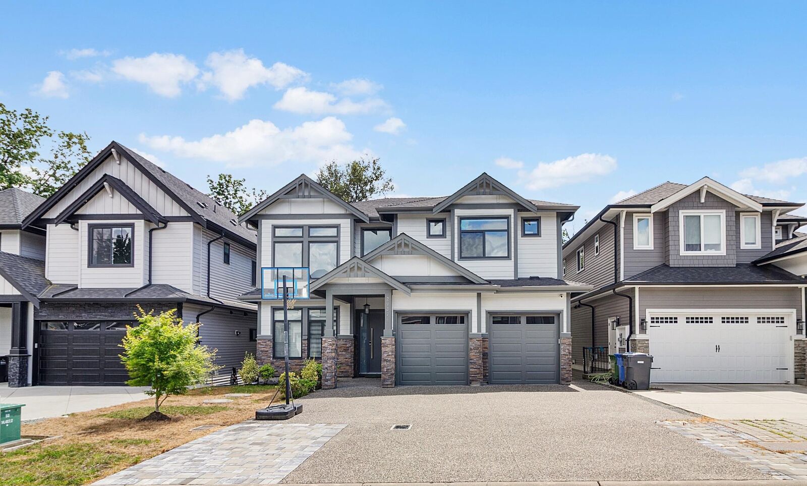 Property Photo: 29574 Corvina Court BC V4X 0A6
