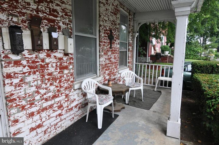 Property Photo: 515 N Loudoun Street 3 VA 22601