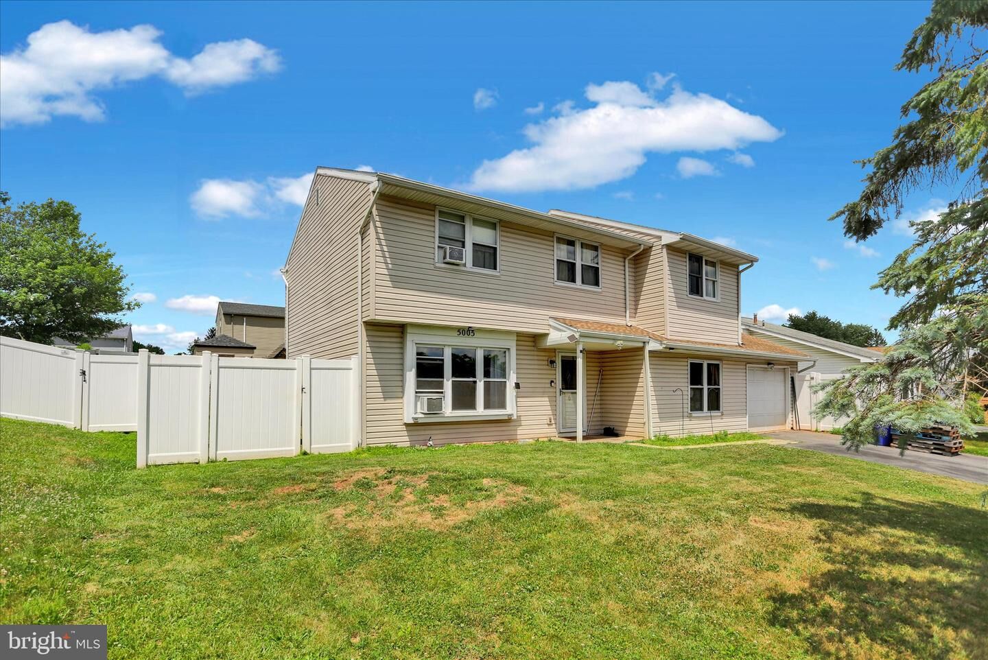 Property Photo:  5005 Elderberry Drive  PA 19606 