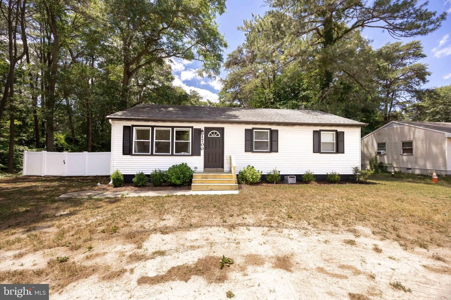 Property Photo: 1700 Dale Lane MD 21801