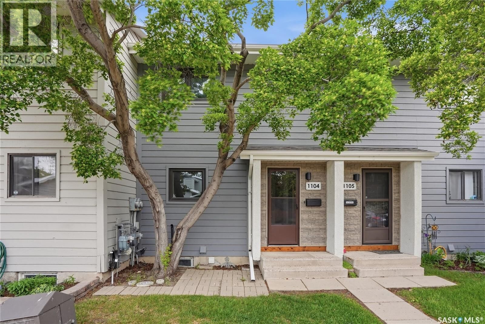 Property Photo:  1104 145 Sandy Court  SK S7K 6P7 