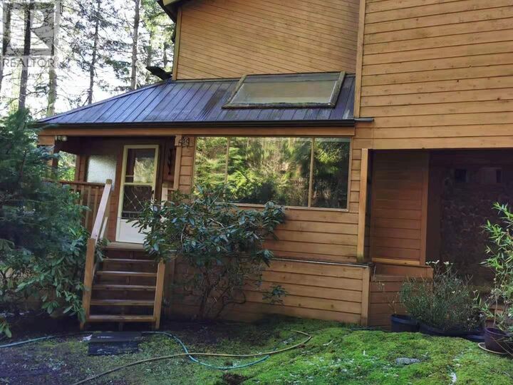 Property Photo:  442 Mariners Way  BC V0N 2J2 