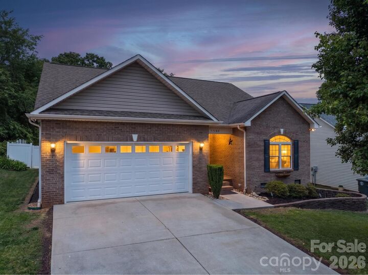 Property Photo:  1590 Mayfair Drive  NC 28613 