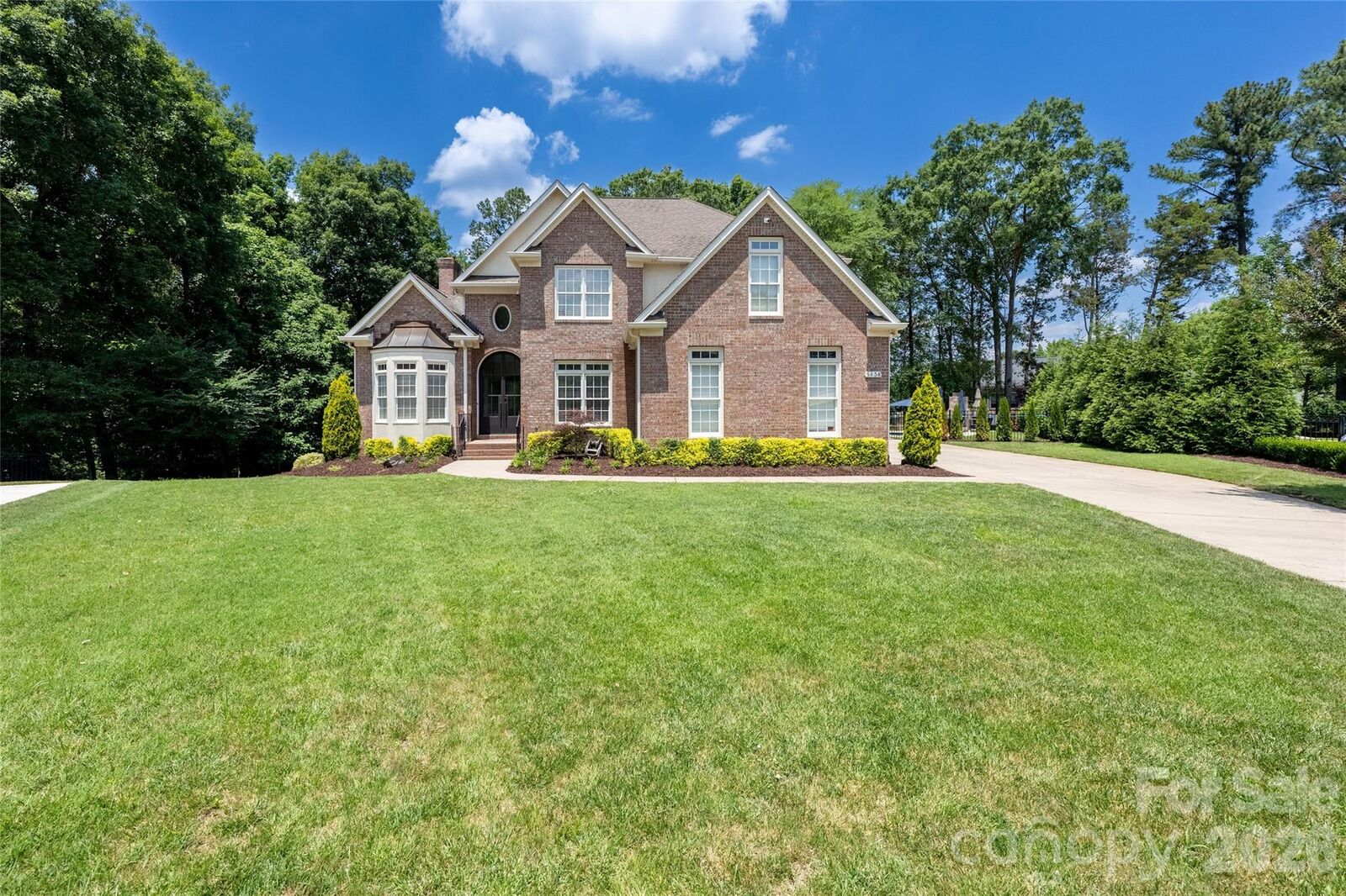 Property Photo: 5434 Stallworth Drive NC 28226