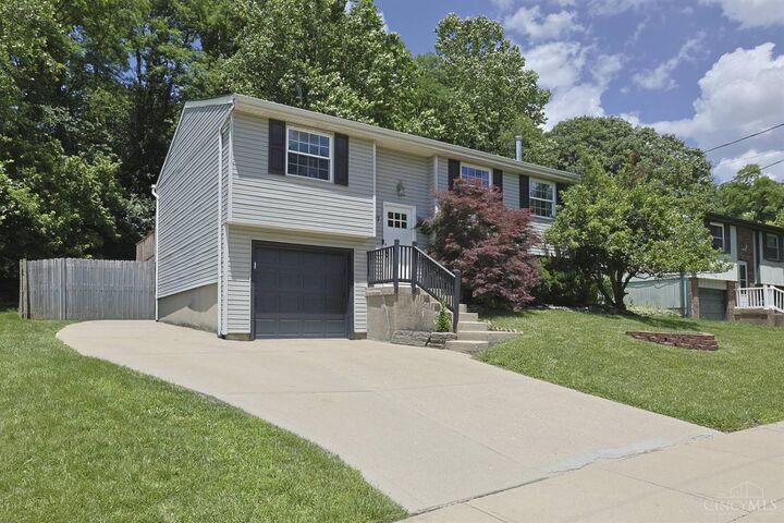 Property Photo: 417 Westgate Drive OH 45002