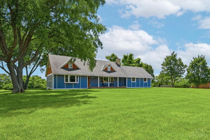 Property Photo:  1122 Mockingbird Lane  OH 45036 