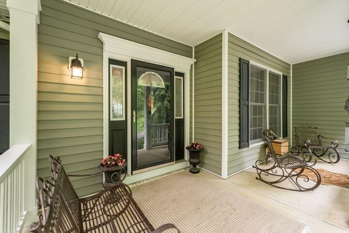Property Photo: 170 Rose Drive OH 43023
