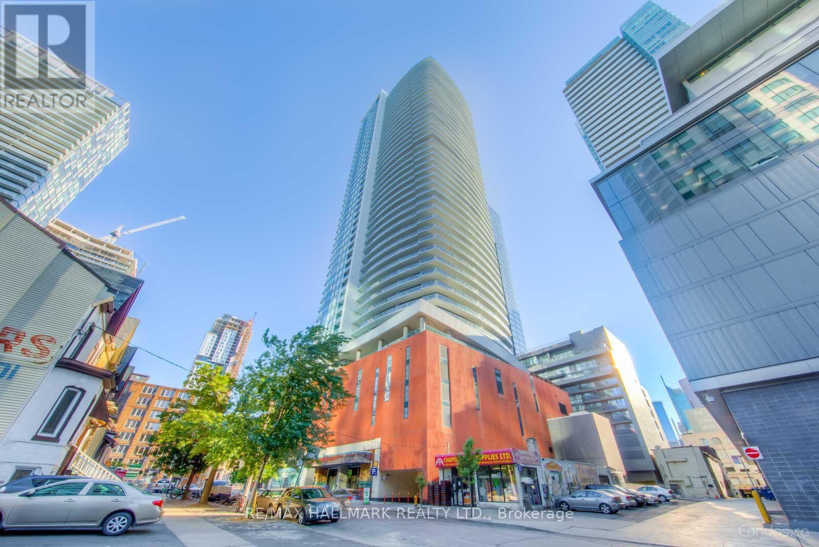Property Photo: 21 Widmer Street 3607 ON M5V 2E8
