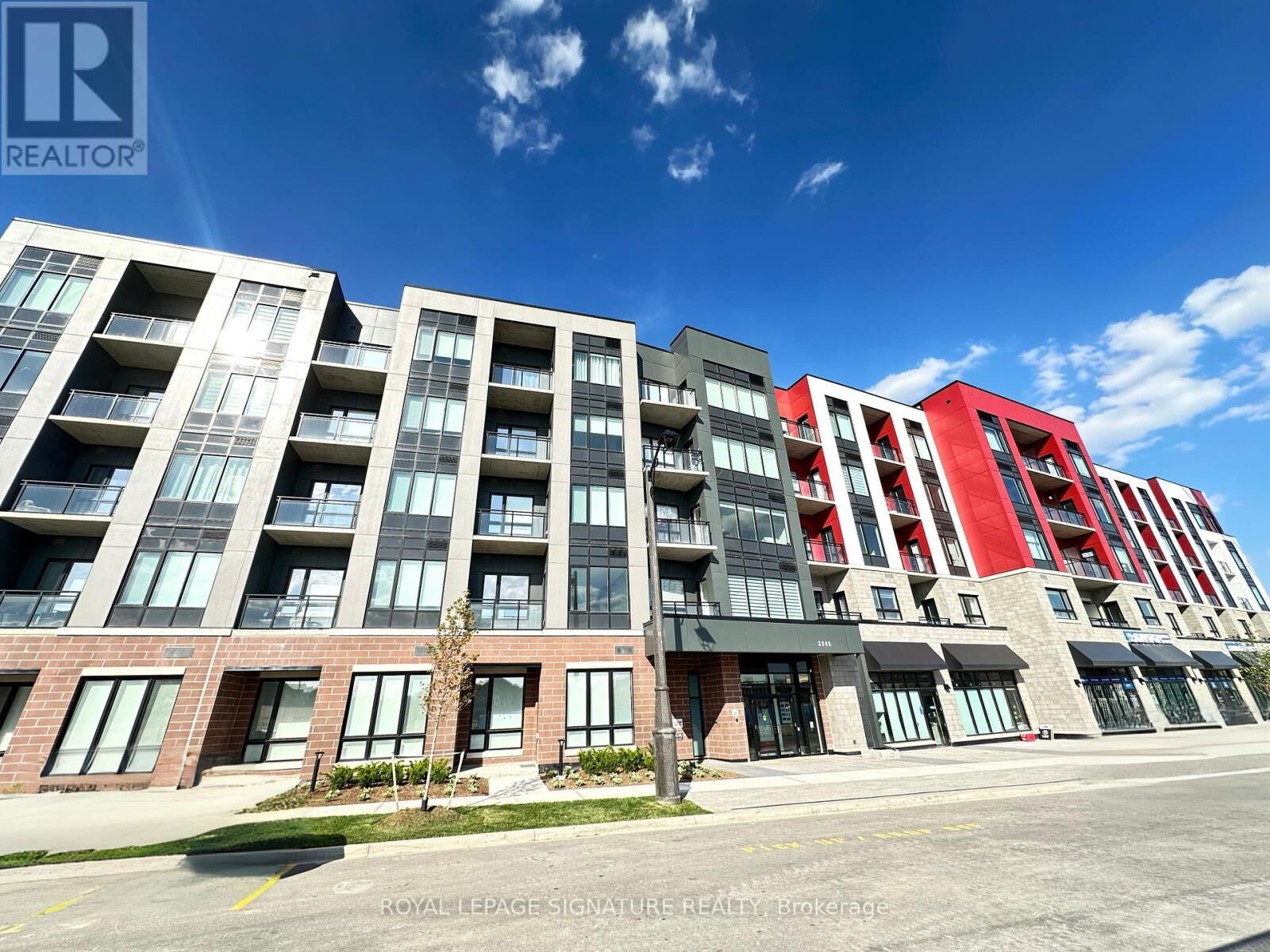 Property Photo:  3265 Carding Mill Trail 206  ON L6M 1S1 