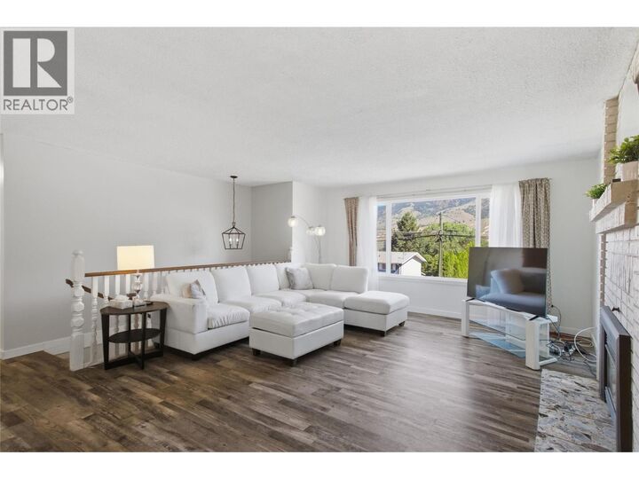 Property Photo: 6193 Dallas Drive BC V2C 5Z9