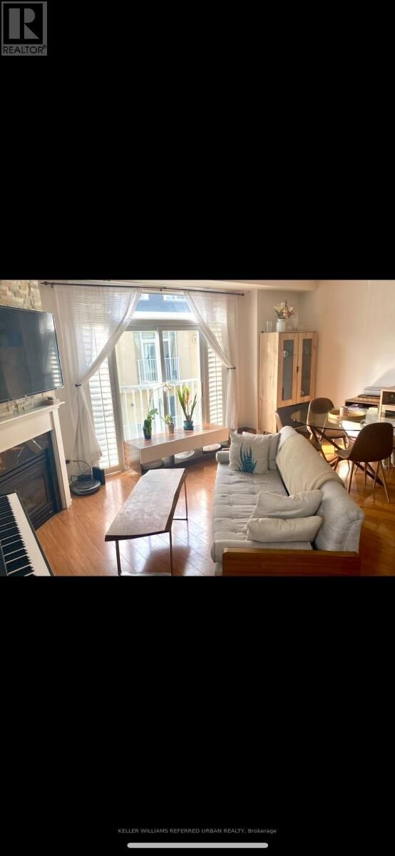 Property Photo:  36 Stadium Road 525  ON M5V 3P4 
