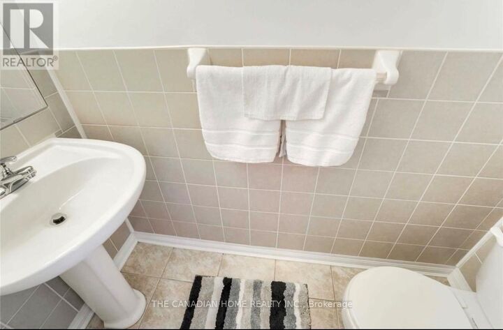 Property Photo:  929 Deverell Place  ON L9T 0M2 