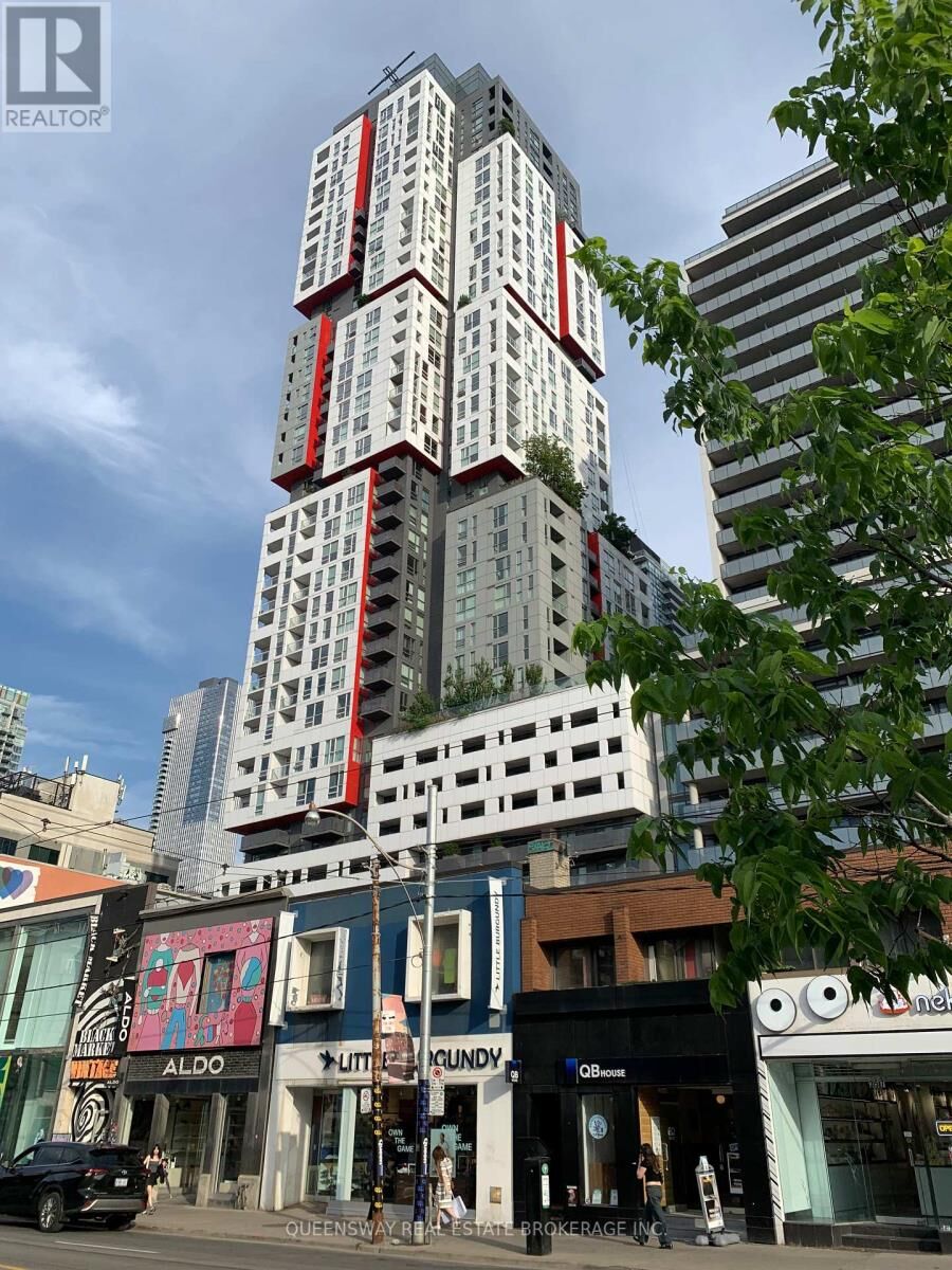 Property Photo:  318 Richmond Street West 3007  ON M5V 1X2 
