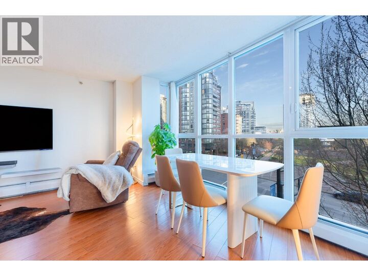 Property Photo:  388 Drake Street 505  BC V6B 6A8 
