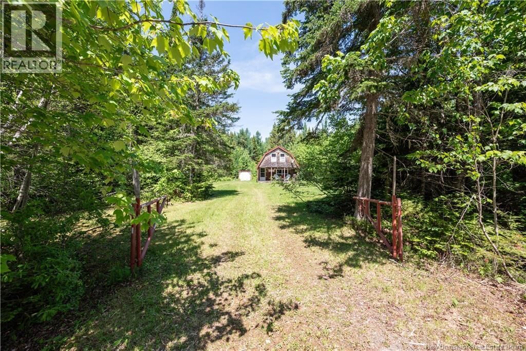 Property Photo:  10 Irven Lane  NB E4C 4J3 