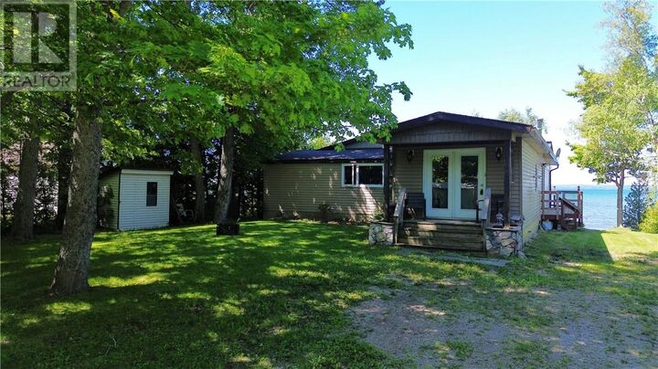Property Photo: 965 Highway 551 ON P0P 1G0
