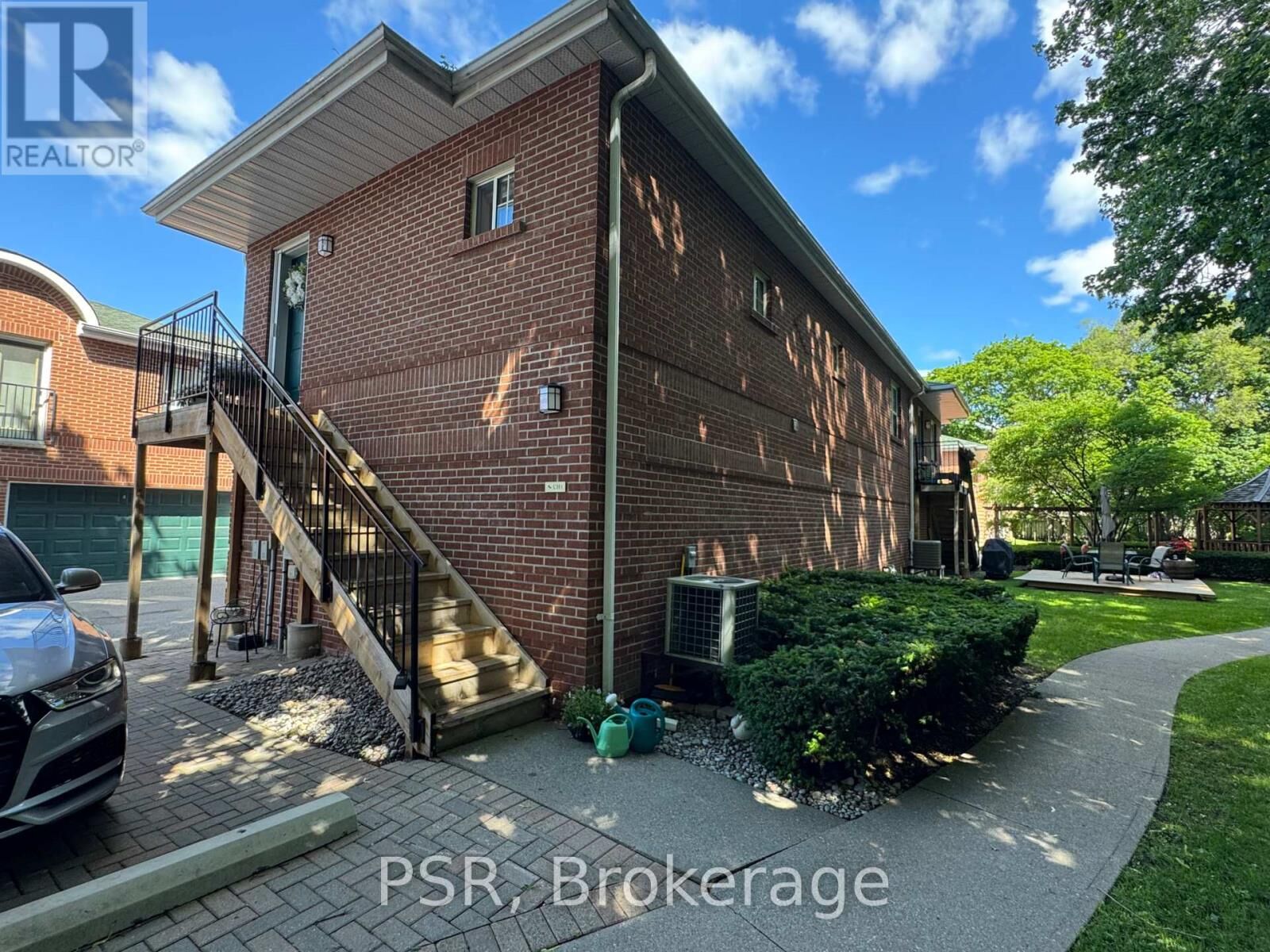 Property Photo:  1361 Bayview Avenue Ch1  ON M4G 3A5 