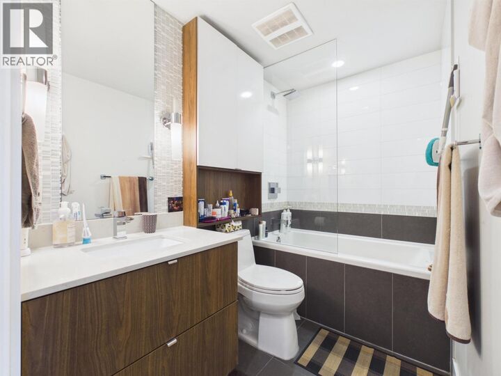 Property Photo: 159 W 2nd Avenue 308 BC V5Y 0L8