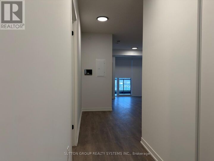 Property Photo:  4878 Powers Common C1104  ON L7M 2B4 