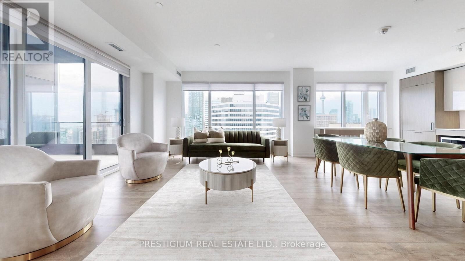 Property Photo:  20 Edward Street Ph02  ON M5G 0C5 