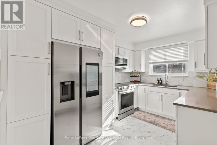 Property Photo:  494 Elgin Street West 18  ON K9A 4T6 
