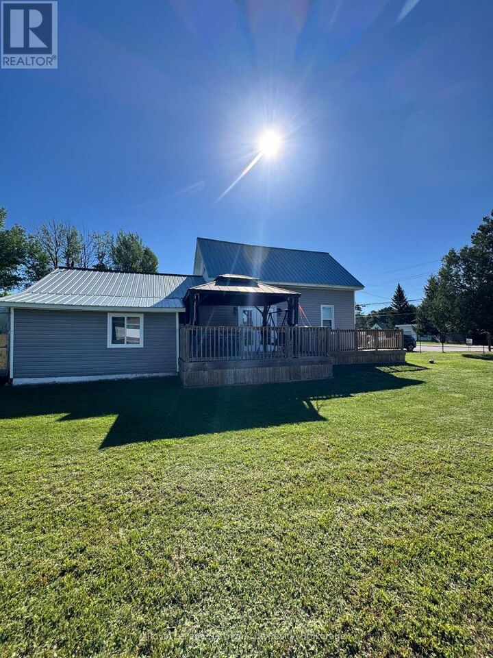 Property Photo:  176 Main Street West  ON P0H 2L0 