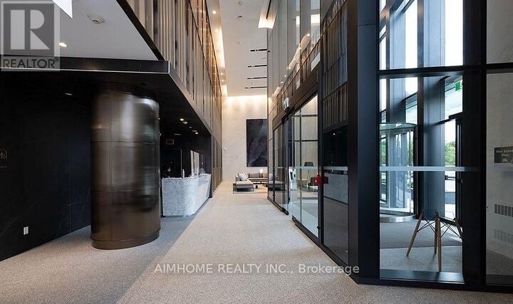 Property Photo:  585 Bloor Street East 1722  ON M4W 0B3 